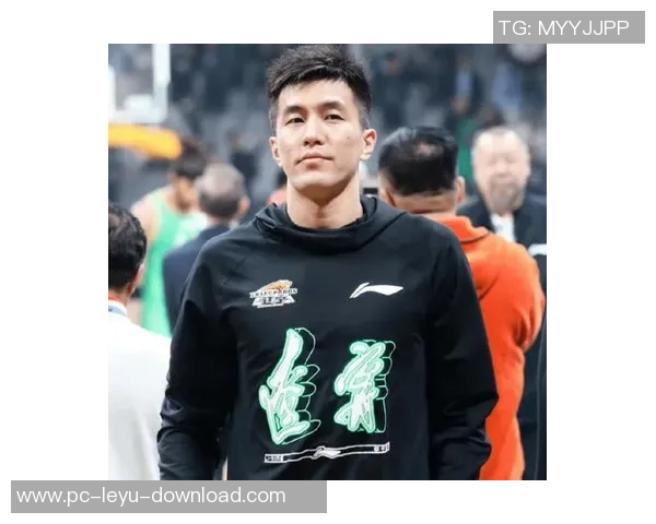 郭艾伦眼伤拆线恢复良好期待重返赛场为球队贡献力量 郭艾伦眼伤拆线恢复良好期待重返赛场为球队贡献力量